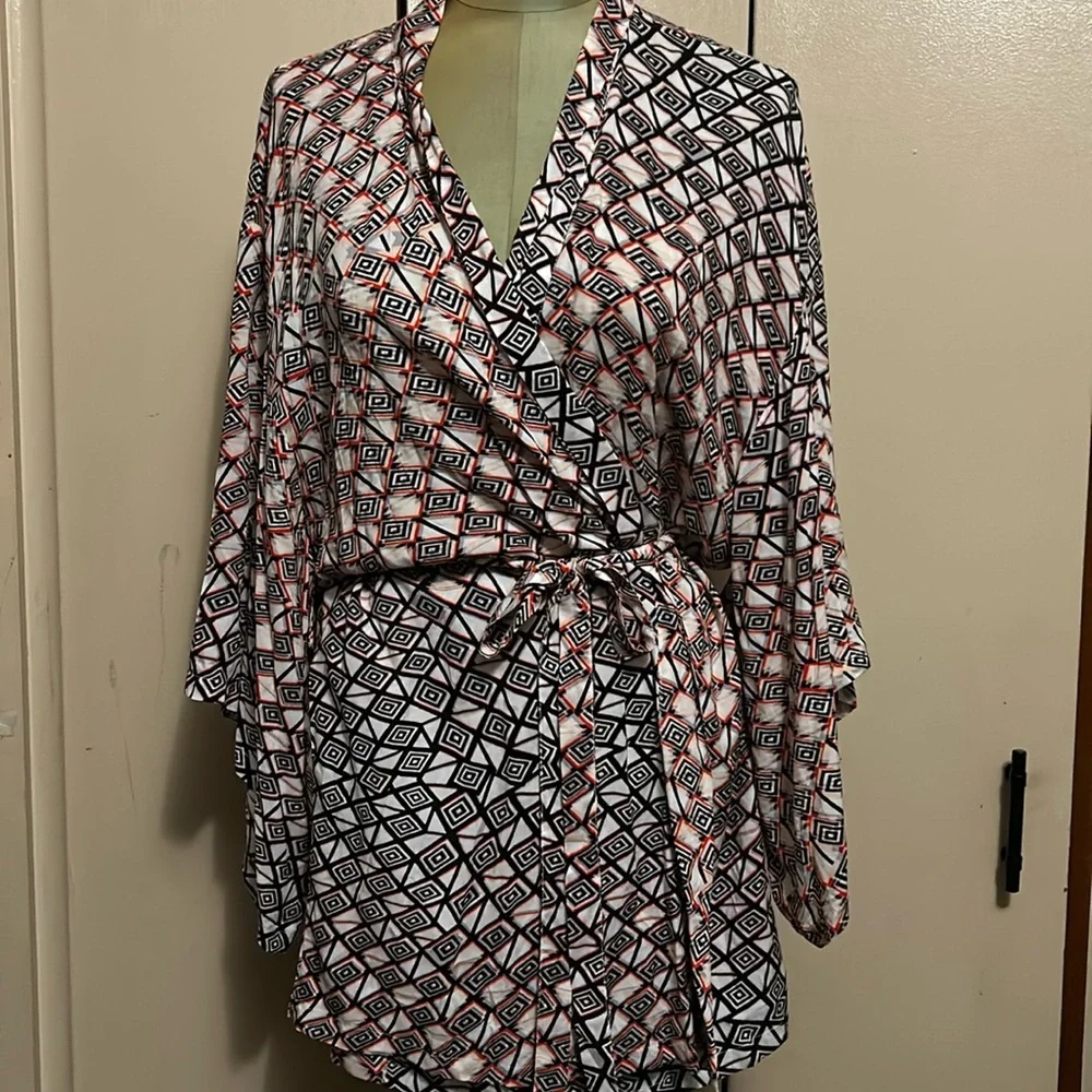 Josie by Natori kimono top L